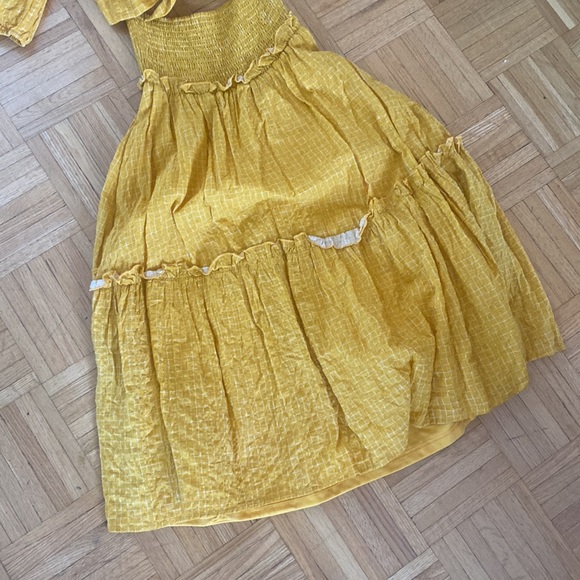 Lulus two piece mustard yellow skirt and crop top set - Picture 3 of 6